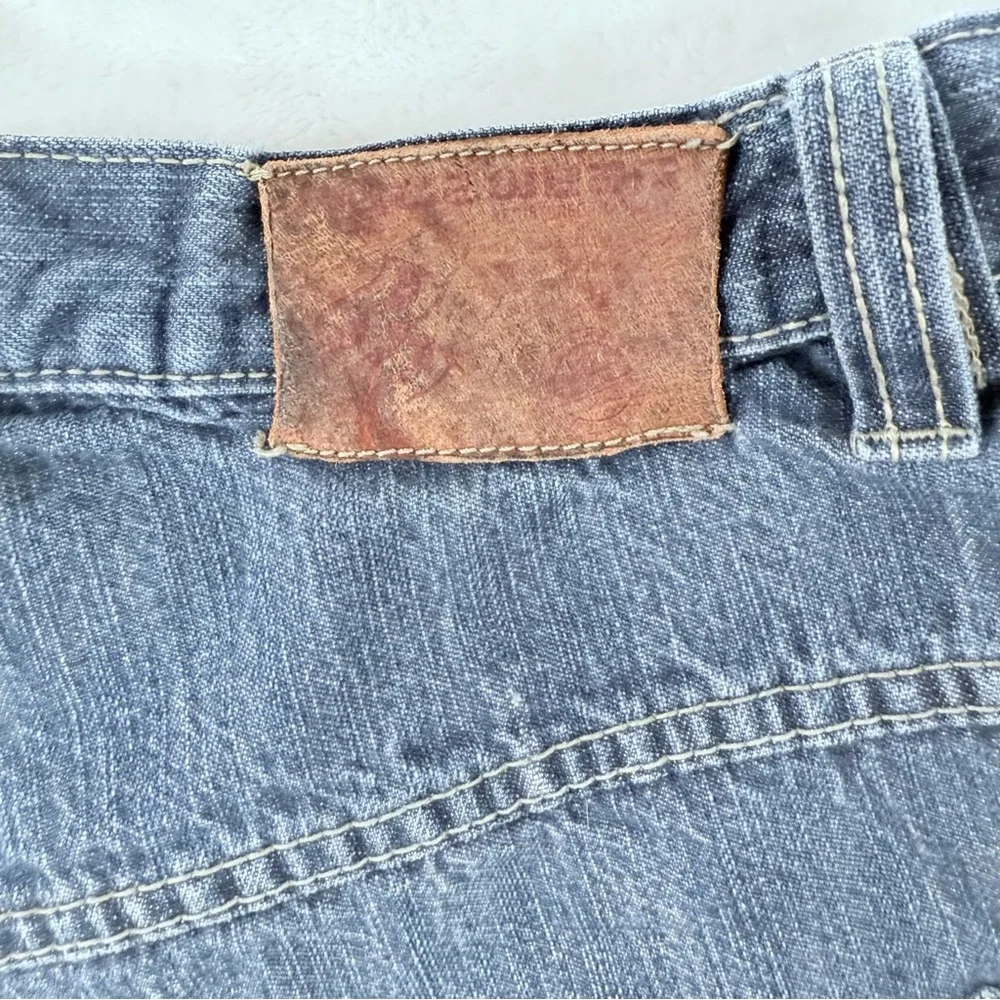 Vintage Rocawear Jeans in size 34x34 Men’s Y2K streetwear 90’s